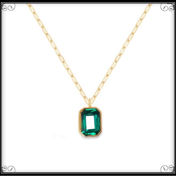 14k Gold Crystal Cut Emerald Minimalist Paperclip Necklace - Picture 7 of 9
